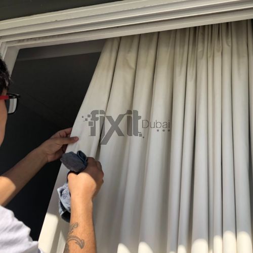 Curtain cleaning and repairing in dubai