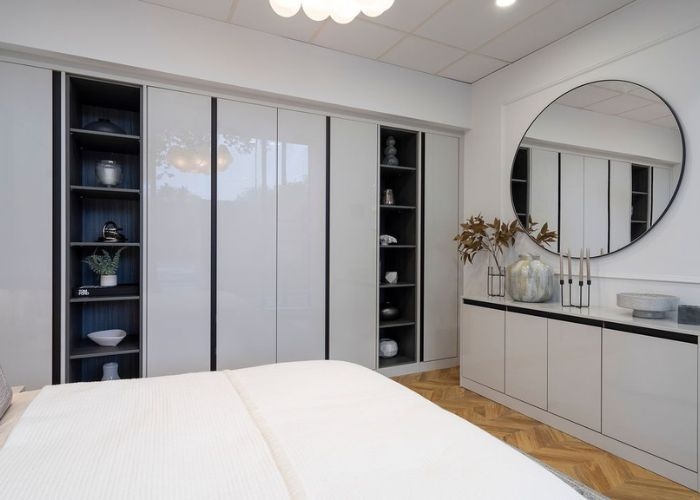 Luxury Wardrobe Cabinets UAE